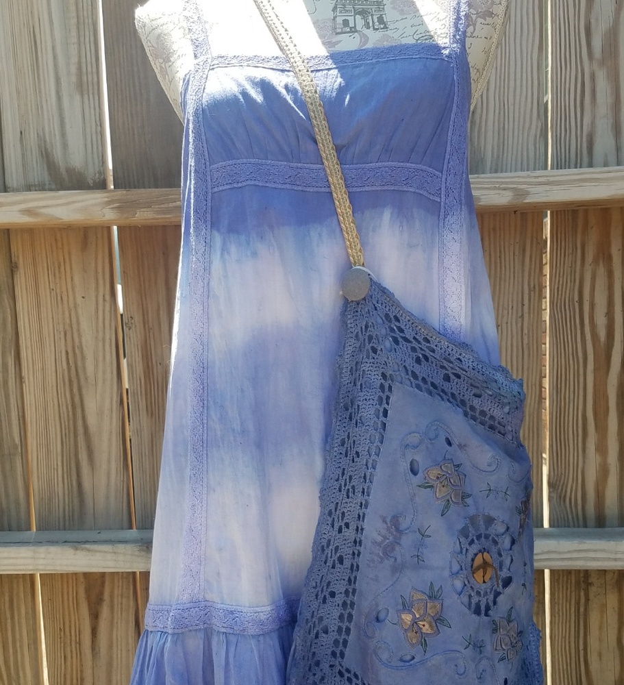 BOHO STYLE DRESS & MATCHING BAG. - Picture 6 of 6